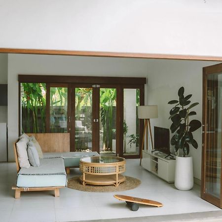 Three Palms Surf & Stay Medewi Airsatang Экстерьер фото