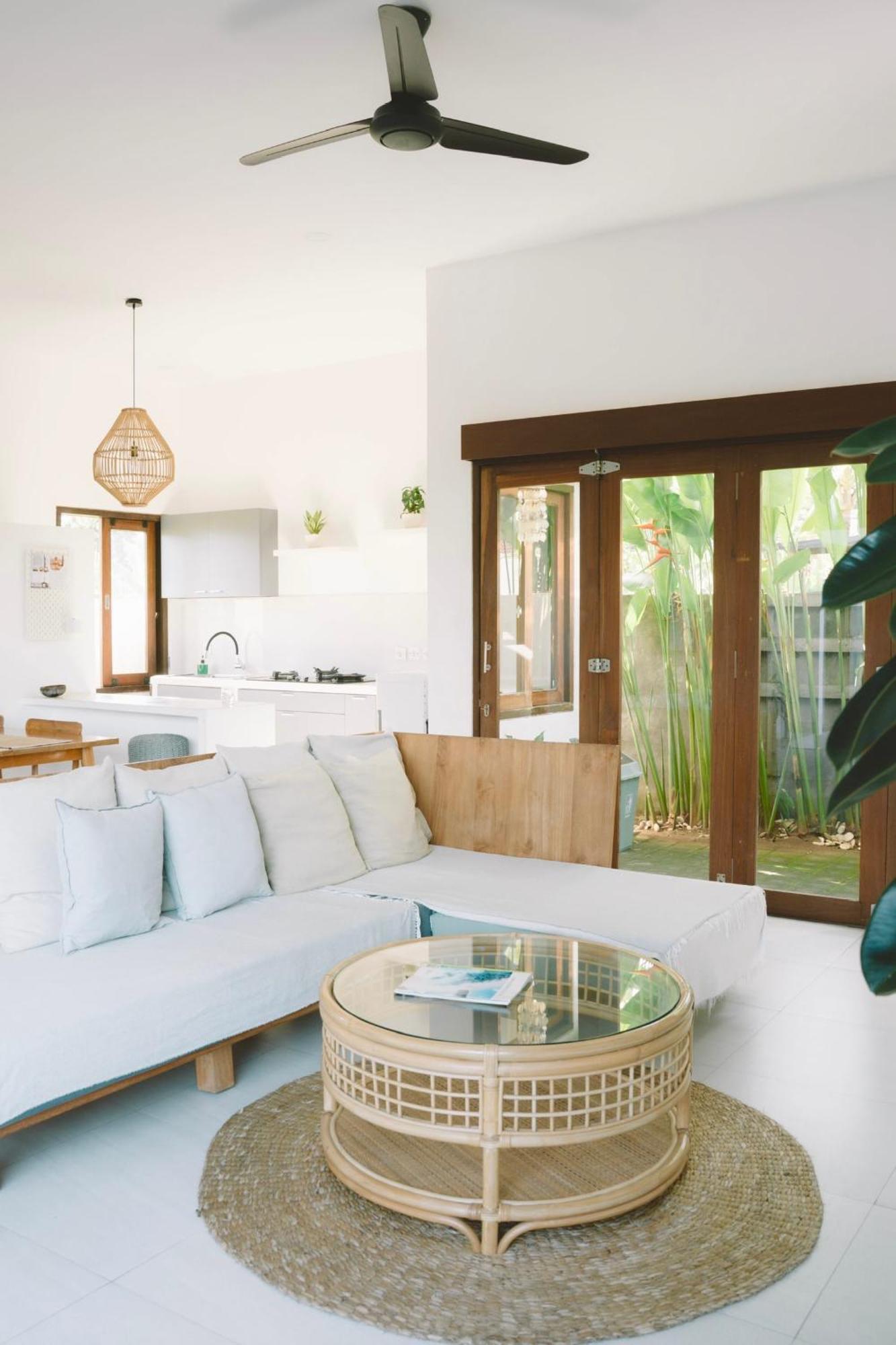 Three Palms Surf & Stay Medewi Airsatang Экстерьер фото